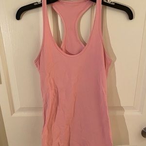 Lululemon pink tank
